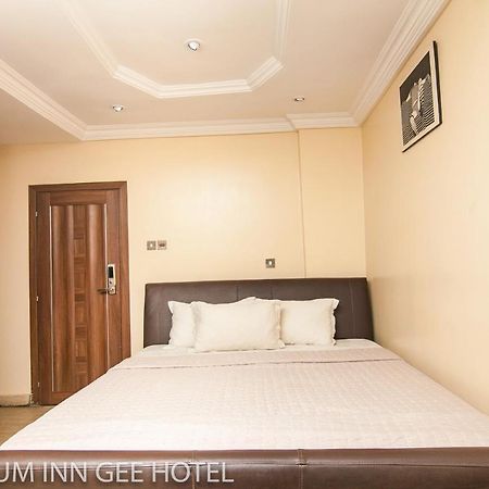 Platinum Inn Gee Hotel Suru Lere Экстерьер фото