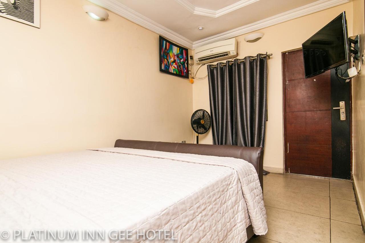 Platinum Inn Gee Hotel Suru Lere Экстерьер фото