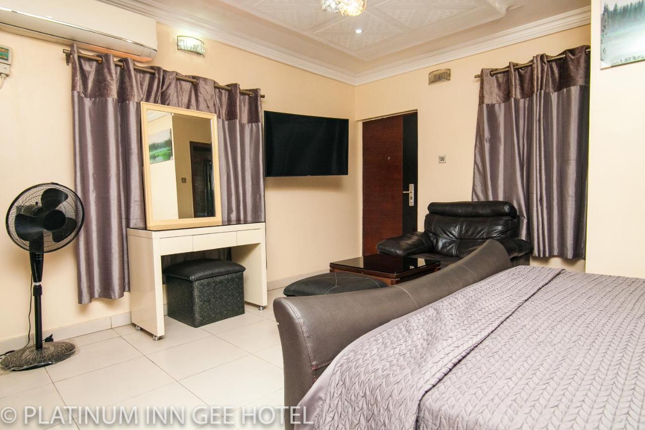 Platinum Inn Gee Hotel Suru Lere Экстерьер фото